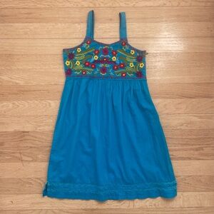 PINK CHICKEN VGUC Bright Floral Embroidery Mexican Style Dress